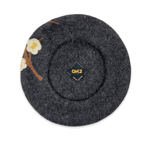 Béret en laine Cherry Blossom | Ophelie Hats Shop Custom Made Wool Beret Montréal Canada