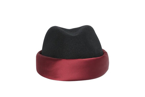 Omar Jamir Casquette minimaliste en feutre de laine | Ophelie Hats Shop Custom Made Felt Hats Montréal Canada